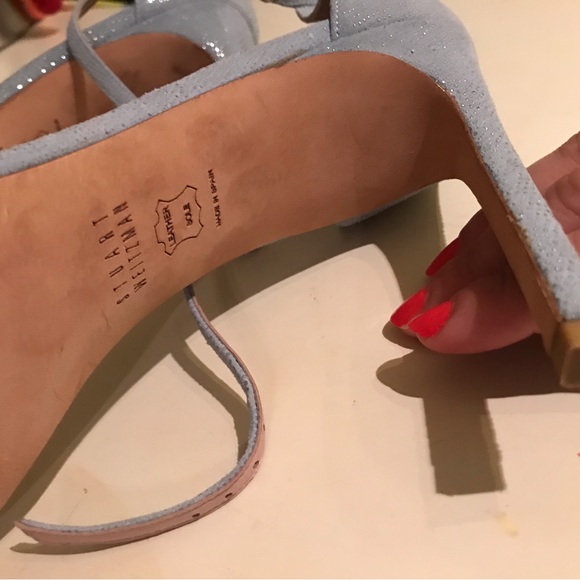 STUART WEITZMAN 🤩⚡️💖⚡️🤩
Sandales scintillantes Nudistcurve - Picture 6 of 7